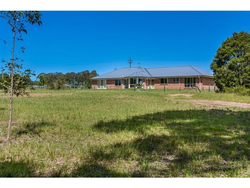 144 Stringybark Road, Nowra Hill NSW 2540