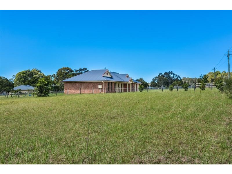 144 Stringybark Road, Nowra Hill NSW 2540