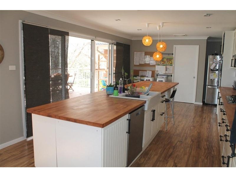 14 Goorama Drive, Cambewarra NSW 2540