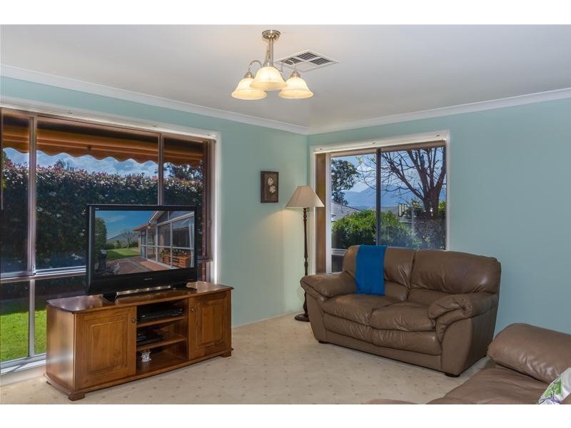 24 Coachwood Avenue, Worrigee NSW 2540