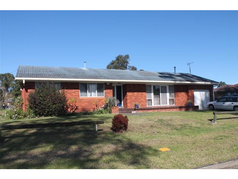 28 Maclean Street, Nowra NSW 2541