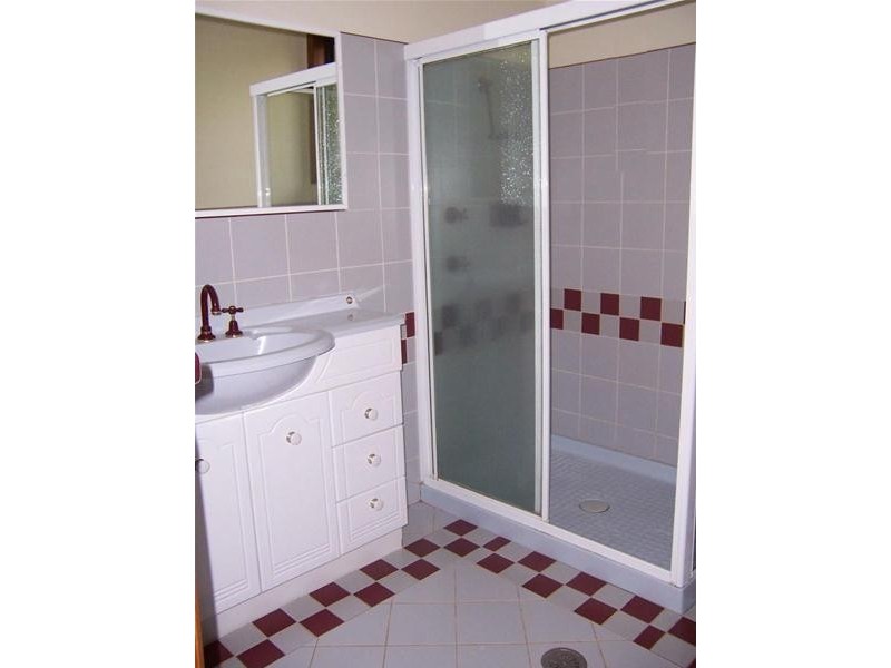 4 Westbourne Drive, Nowra NSW 2541