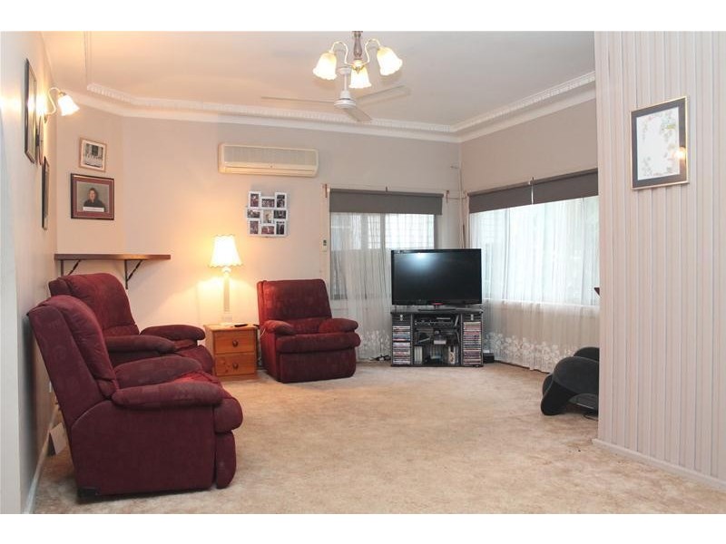 13 Morton Parade, Nowra NSW 2541