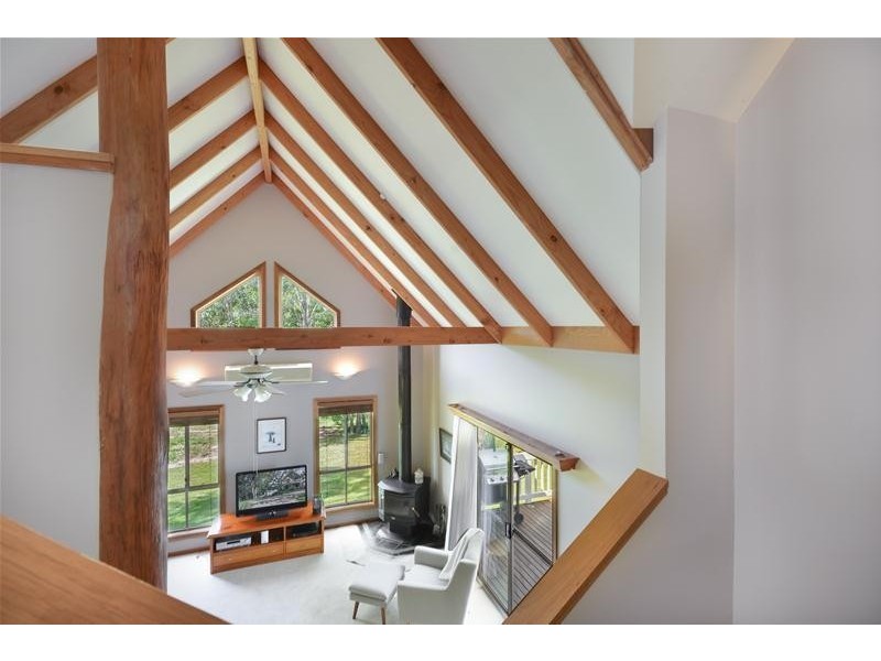 15 Vidler Road, Falls Creek NSW 2540