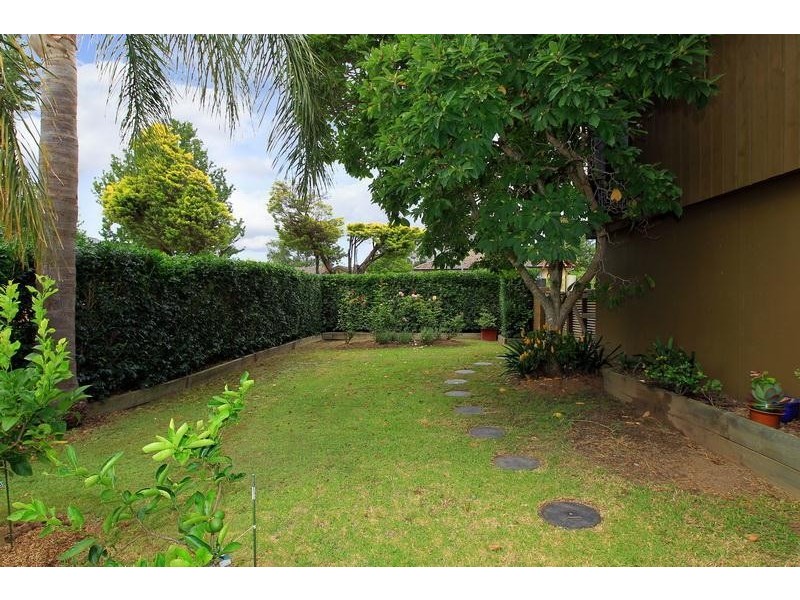 3 Walsh Crescent, North Nowra NSW 2541
