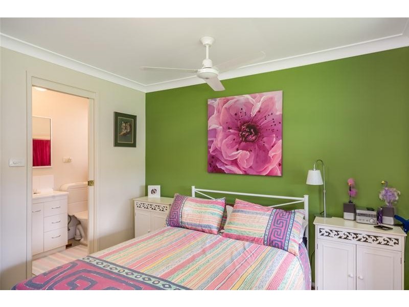 22 Peppermint Drive, Worrigee NSW 2540