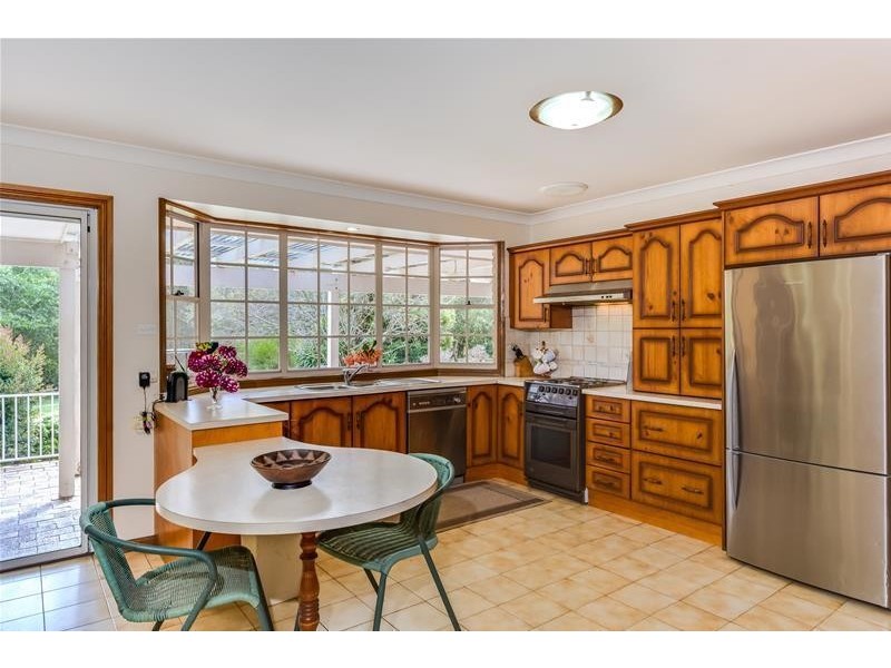 2 Knoll Parade, Woollamia NSW 2540