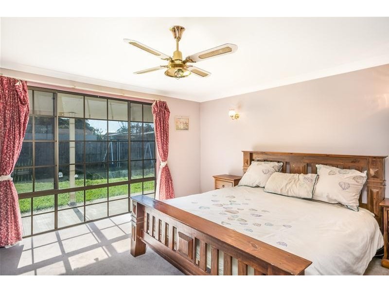 1 Glenair Avenue, West Nowra NSW 2541