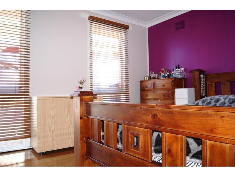 31 McKay Street, Nowra NSW 2541