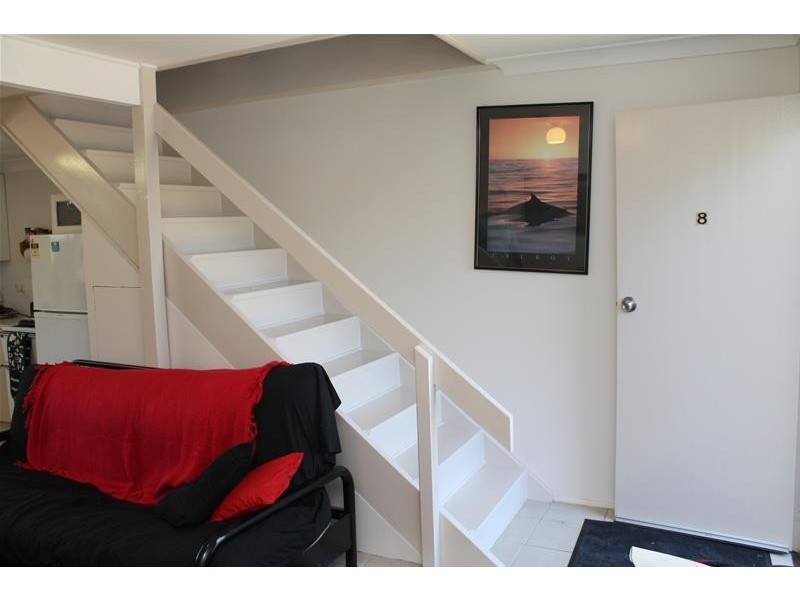 8/6 Campbell Place, Nowra NSW 2541