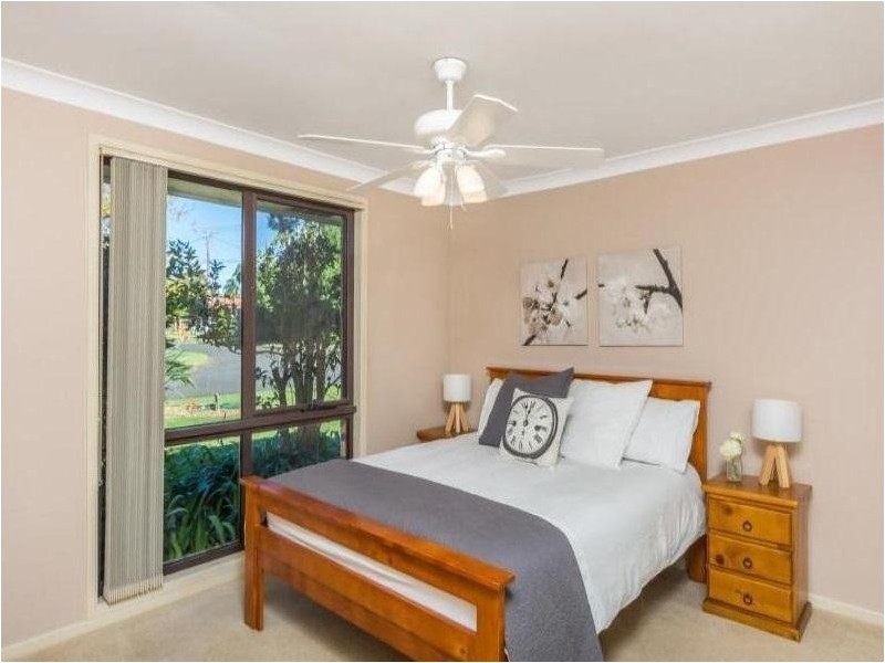 4 Caroola Parade, North Nowra NSW 2541