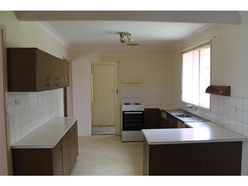 21  McDonald Avenue, Nowra NSW 2541