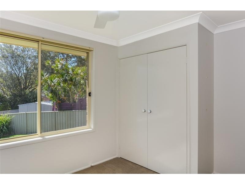 4 Gardenia Crescent, Bomaderry NSW 2541