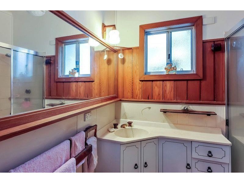 14 Mulgen Crescent, Bomaderry NSW 2541