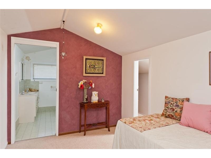 17 Jamieson Road, North Nowra NSW 2541