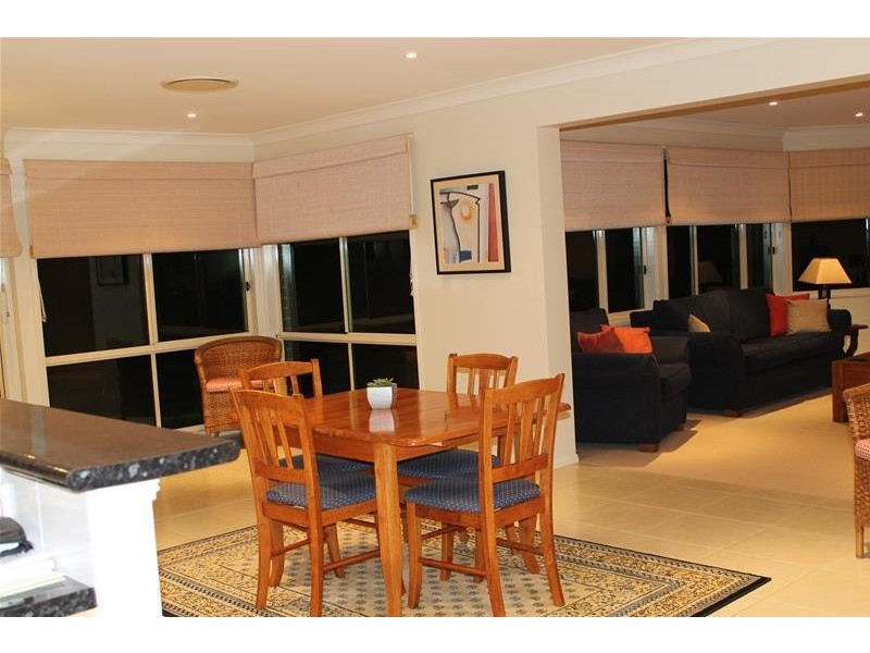 11 Stapleton Street, Falls Creek NSW 2540