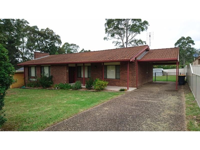 11 Dobbie Close, West Nowra NSW 2541