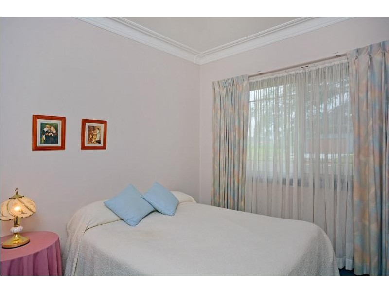 31 Lyrebird Drive, Nowra NSW 2541