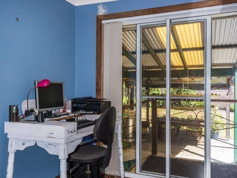 34 Yeovil Drive, Bomaderry NSW 2541