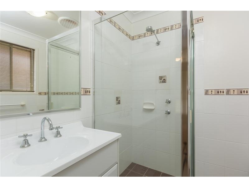 35 Guinea Flower Crescent, Worrigee NSW 2540