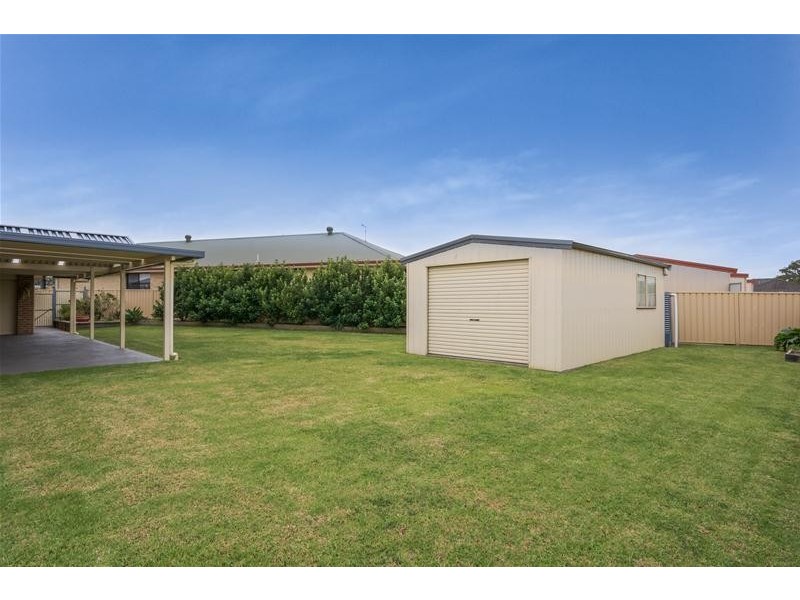 35 Guinea Flower Crescent, Worrigee NSW 2540