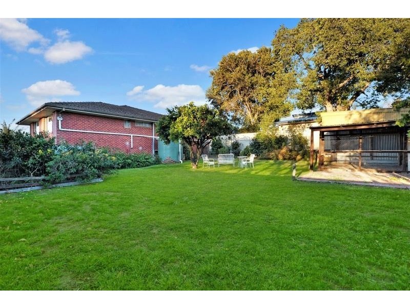 40 Tanang Street, Bomaderry NSW 2541