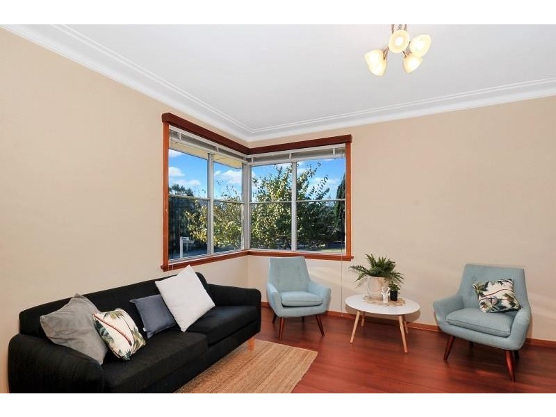 40 Tanang Street, Bomaderry NSW 2541