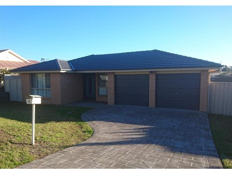 4 Narwee Link, Nowra NSW 2541