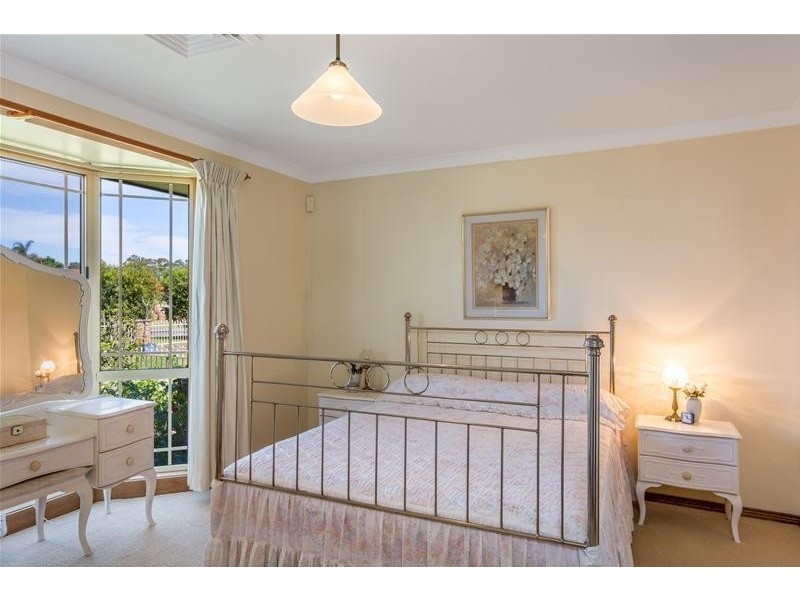 11 Almond Grove, Worrigee NSW 2540