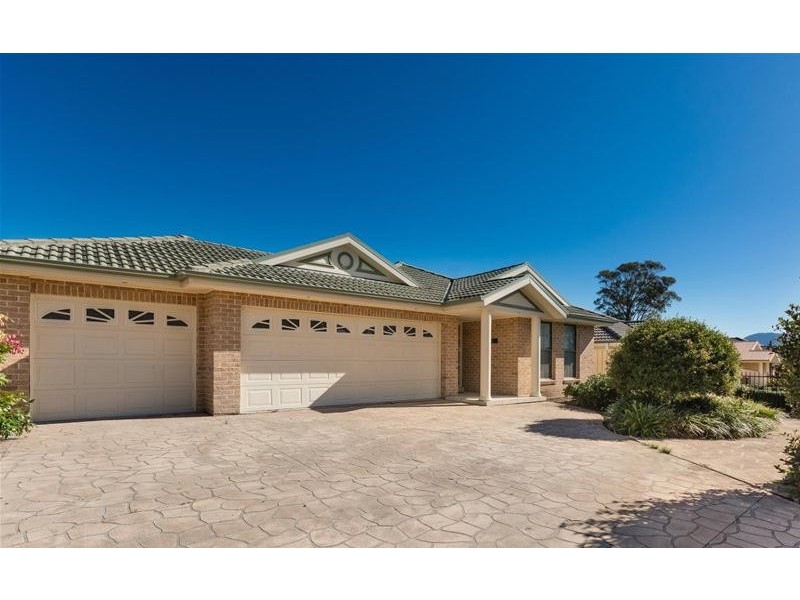 5 Burradoo Crescent, Nowra NSW 2541