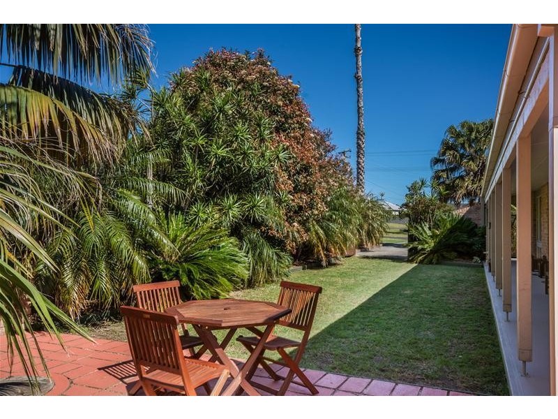 63 Cambewarra Road, Bomaderry NSW 2541