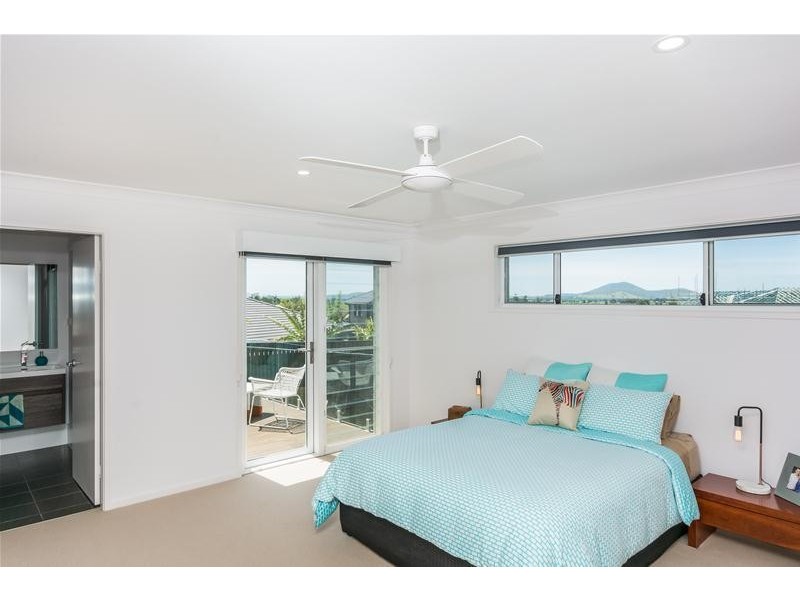 13 Banool Circuit, Bomaderry NSW 2541