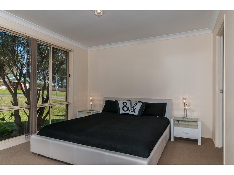 30 Elderberry Avenue, Worrigee NSW 2540