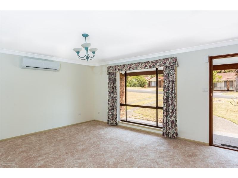 5 Glenair Avenue, West Nowra NSW 2541