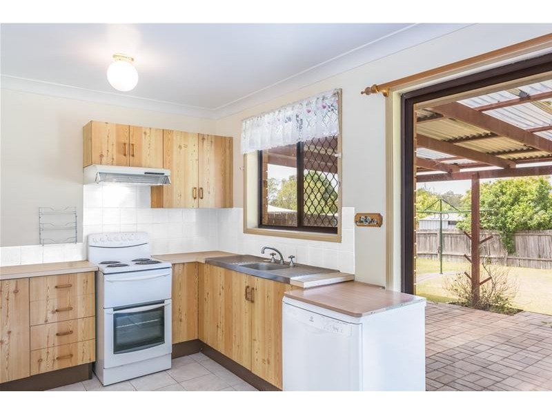 5 Glenair Avenue, West Nowra NSW 2541