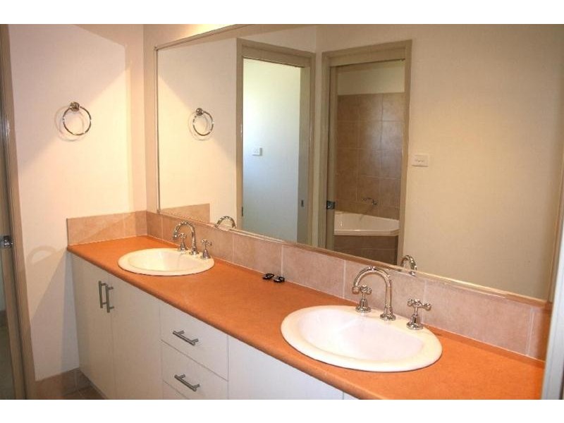 58 Rayleigh Drive, Worrigee NSW 2540