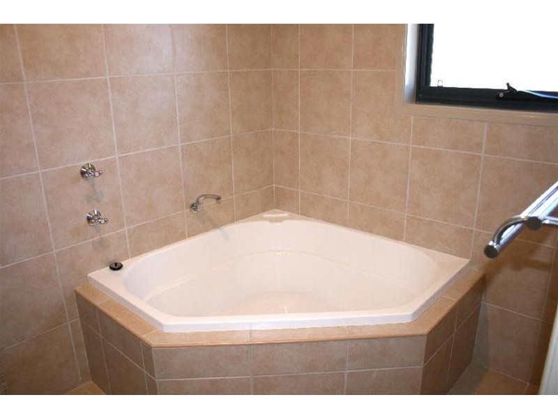 58 Rayleigh Drive, Worrigee NSW 2540