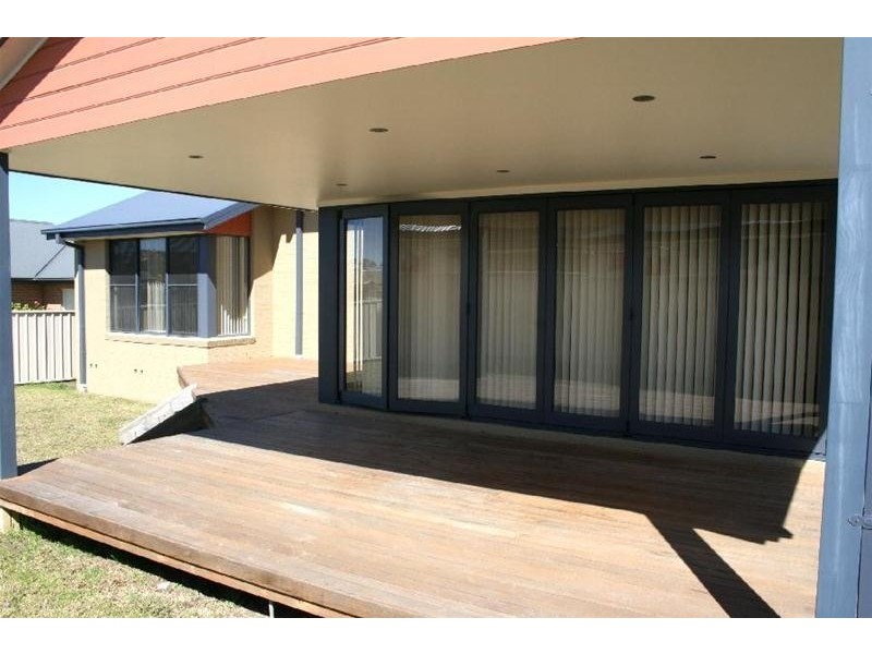 58 Rayleigh Drive, Worrigee NSW 2540