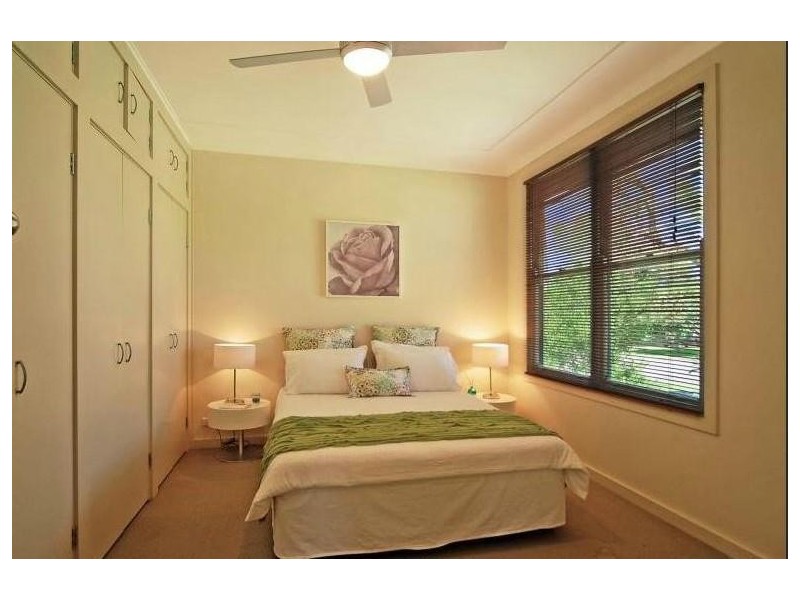 9 Jervis Street, Nowra NSW 2541