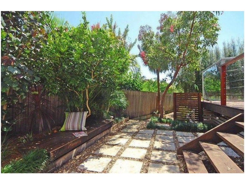 9 Jervis Street, Nowra NSW 2541