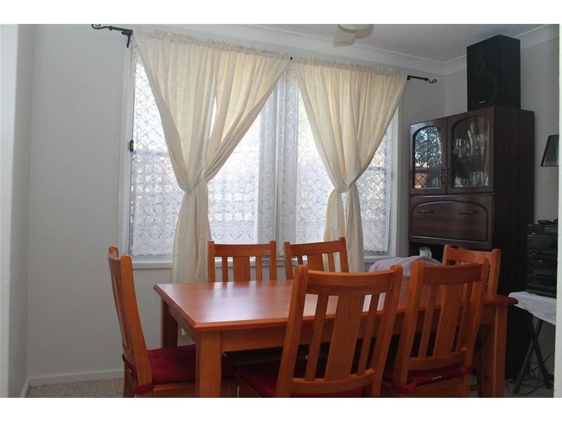 16 Knapp Avenue, Nowra NSW 2541