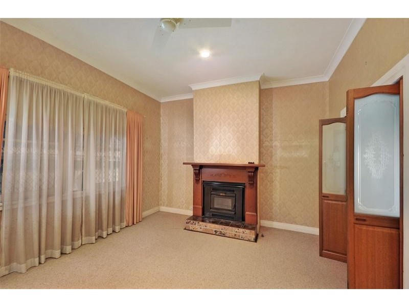 43 Jervis Street, Nowra NSW 2541