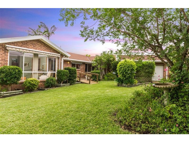 2 Wingello Close, North Nowra NSW 2541
