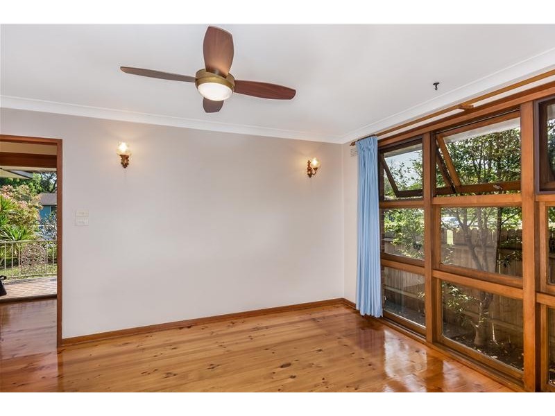 45 Sampson Crescent, Bomaderry NSW 2541