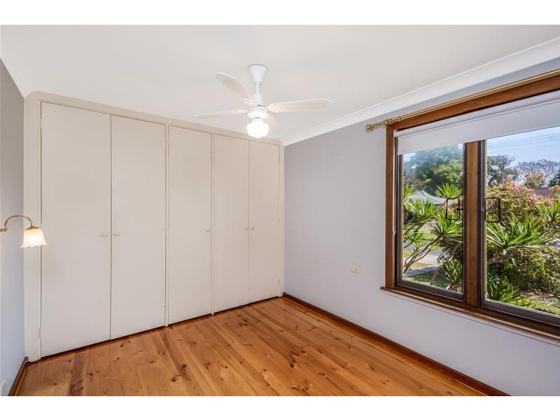 45 Sampson Crescent, Bomaderry NSW 2541