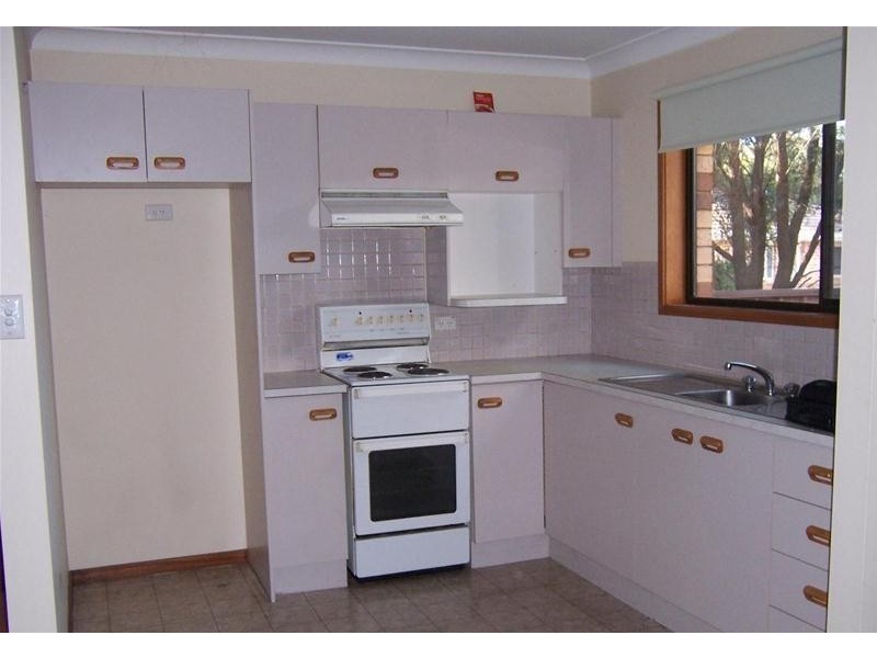 3/2 Elwin Court, North Nowra NSW 2541