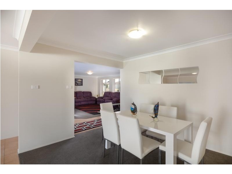 18 St James Crescent, Worrigee NSW 2540