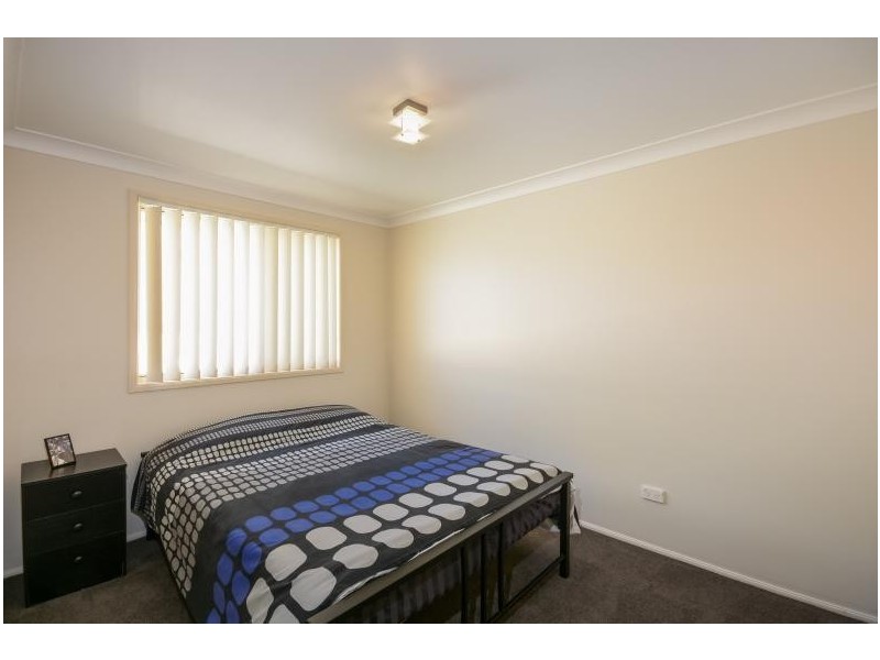 18 St James Crescent, Worrigee NSW 2540