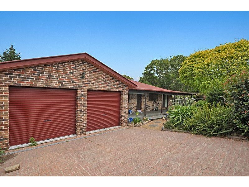10 Binks Place, Cambewarra Village NSW 2540