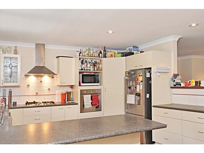 10 Binks Place, Cambewarra Village NSW 2540